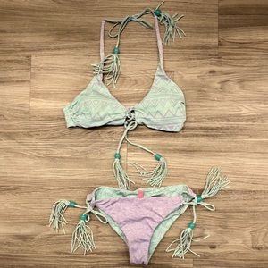 Victoria’s Secret reversible bikini